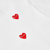 Play Comme des Garçons T-Shirt mit Streu-Herzen